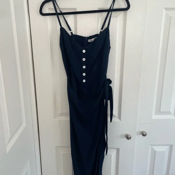 Reformation Rianne dress - Picture 4 of 8